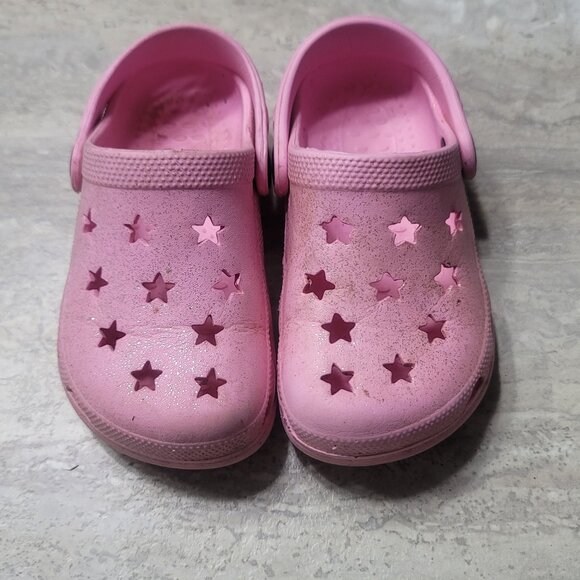 #258 Pink Croc Style Star Shoes sz 8/9 - Picture 1 of 7